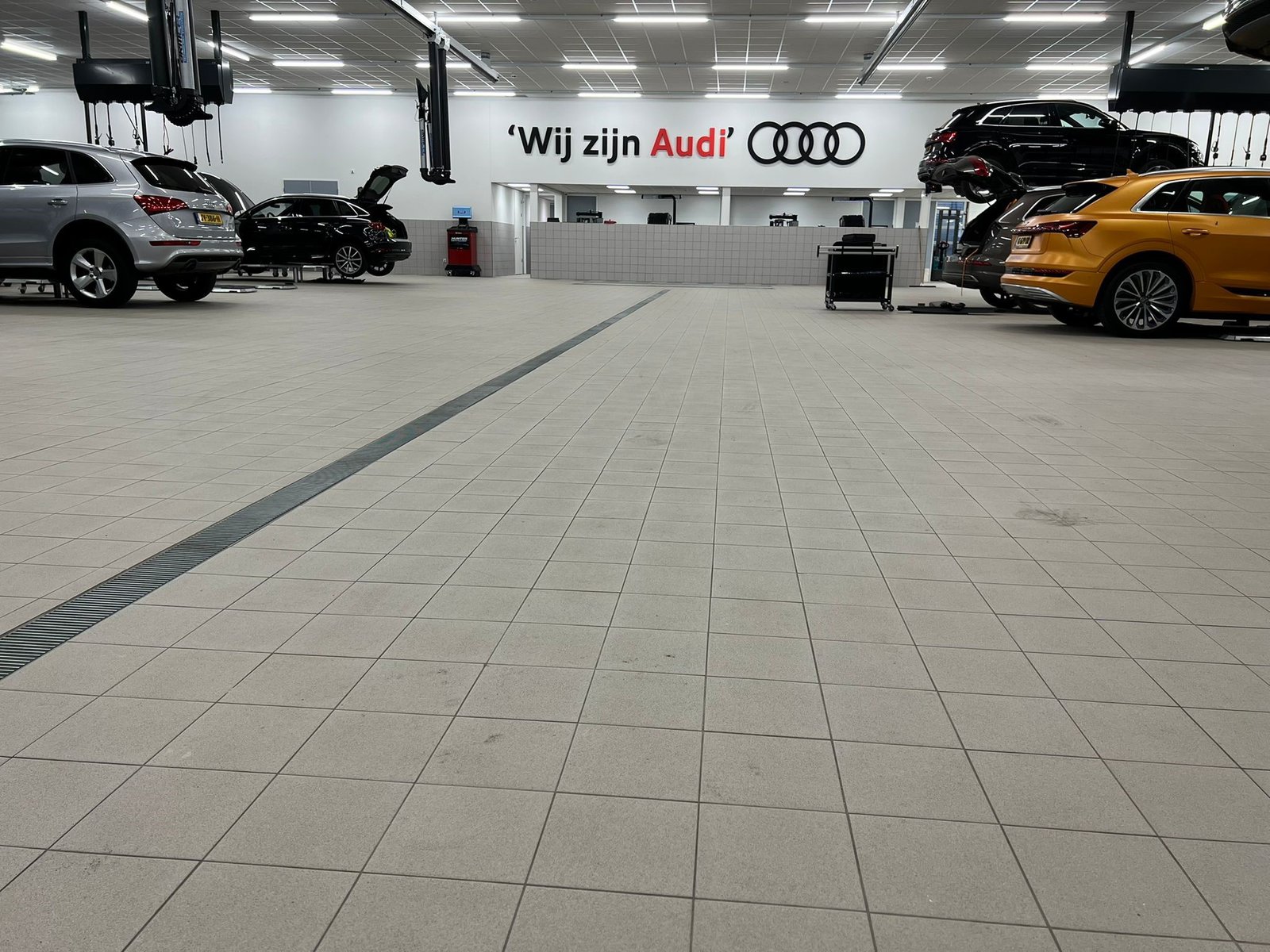 302. Audi DH 7