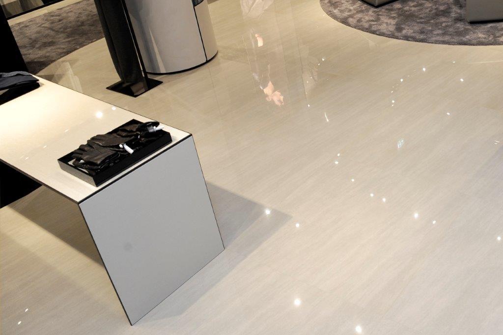 Armani Amsterdam 2