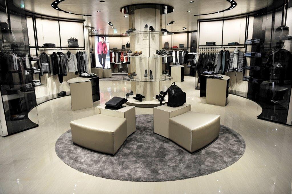 Armani Amsterdam 5