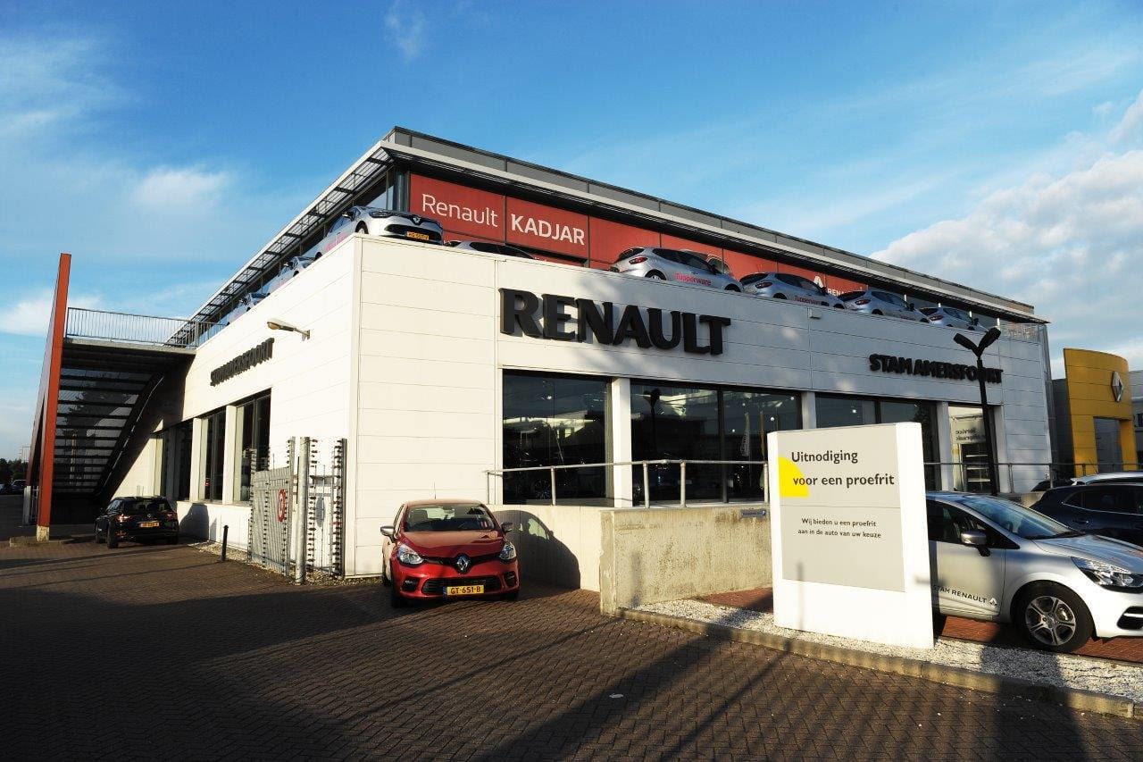 Stam Renault 7