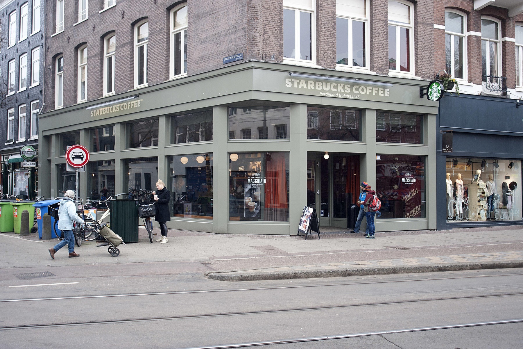 Starbucks Amsterdam 5