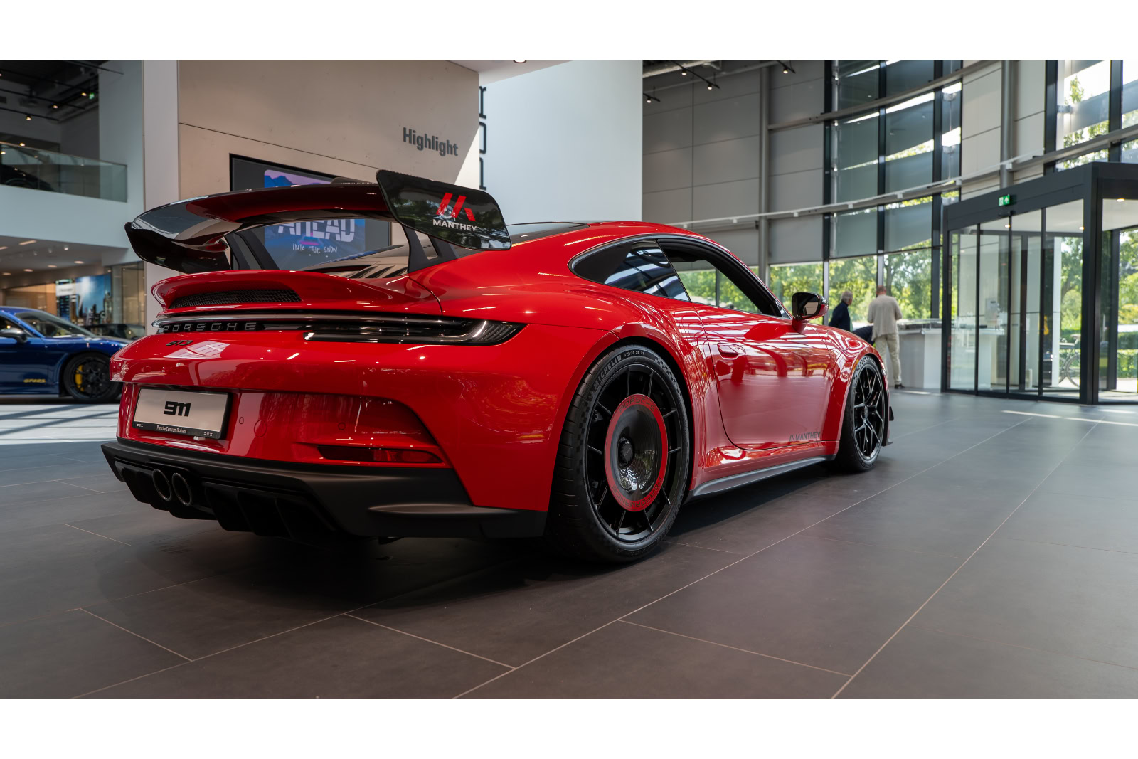 TGLS – Porsche centrum brabant-01-27